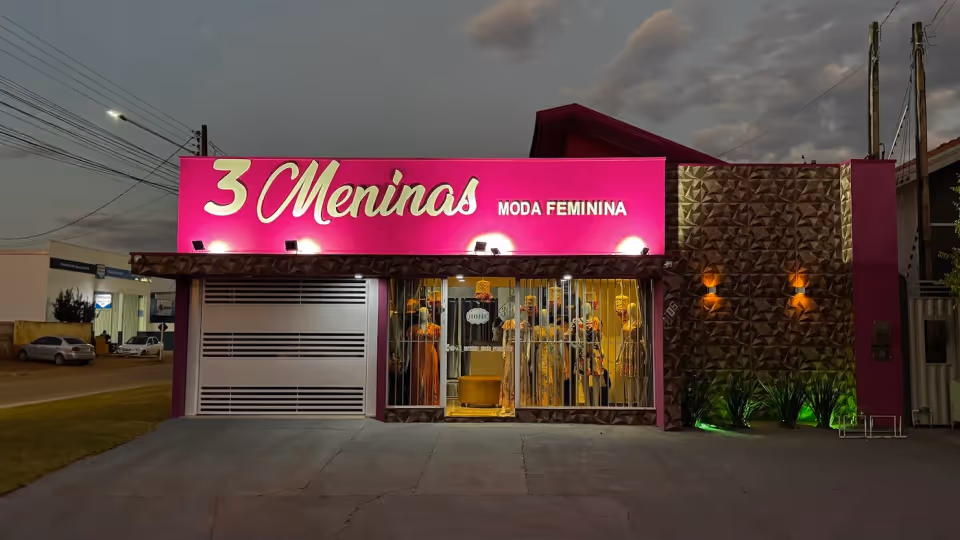 3 MENINAS MODA FEMININA