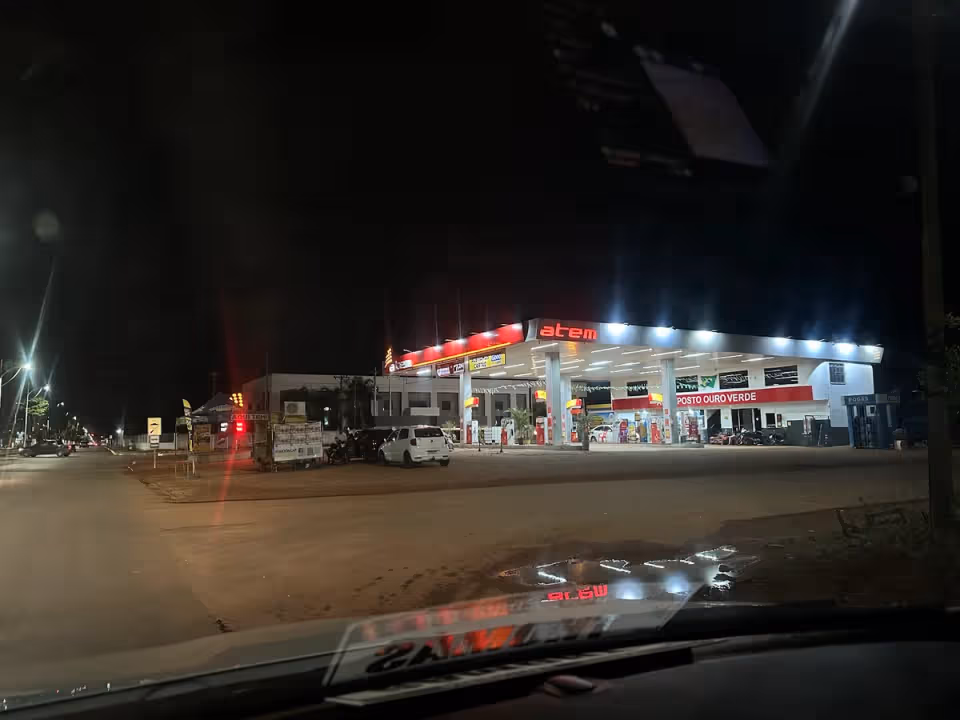 Auto Posto Ouro Verde