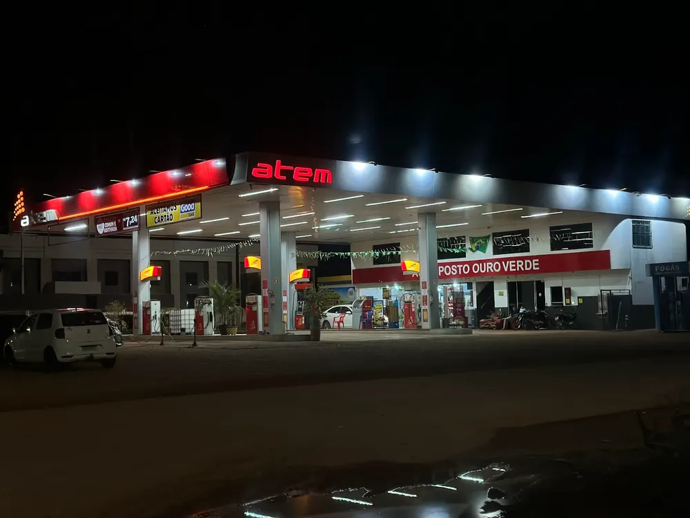 Auto Posto Ouro Verde — foto 1