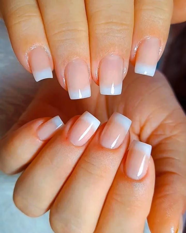 Bruna nails designer