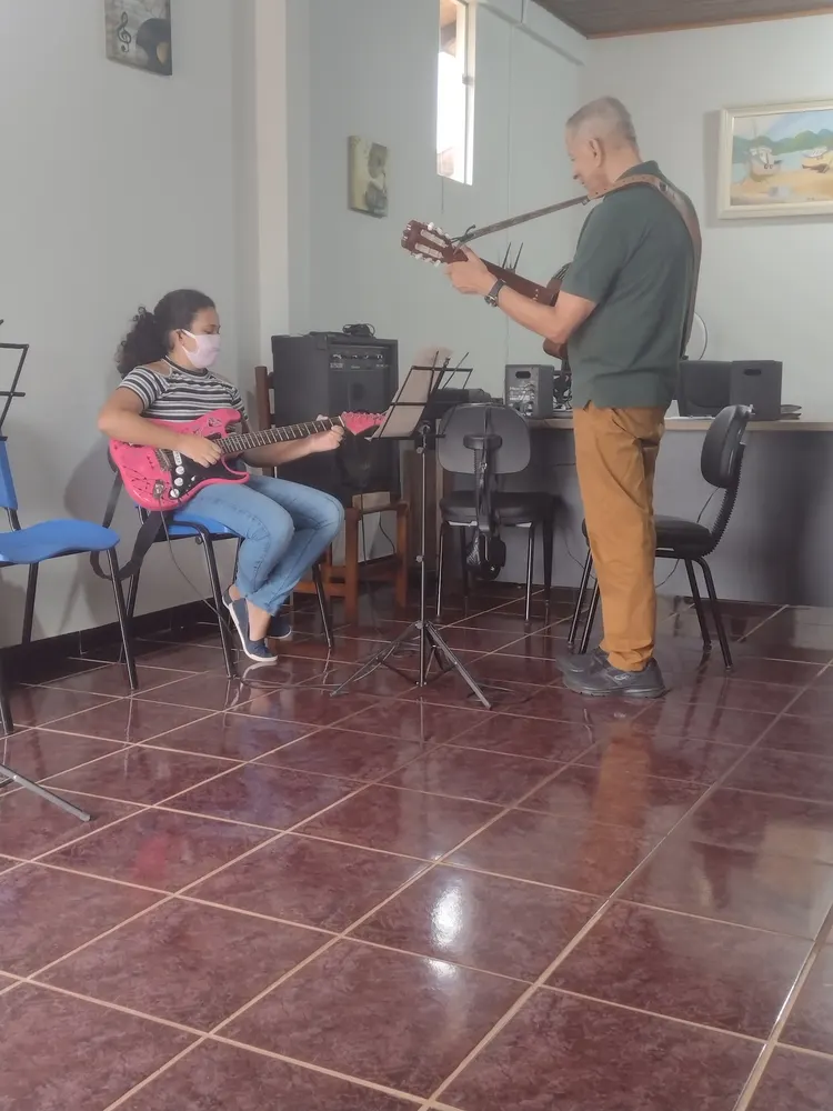 CEM Centro de Ensino Musical — foto 1