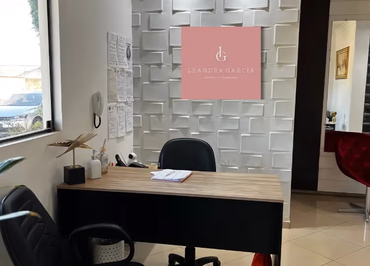 Clinica Estética e Fisioterapia - Leandra Garcia