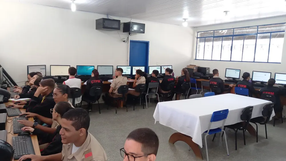 Colégio Tiradentes da Polícia Militar V — foto 2