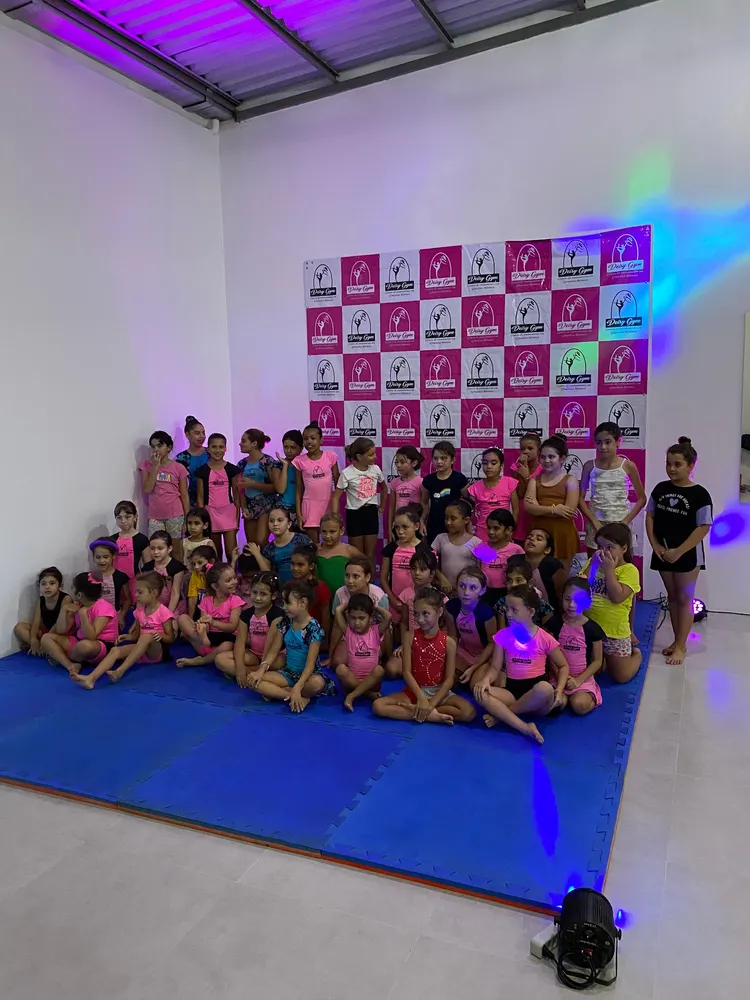 Deisy Gym - Centro de Treinamento em Ginástica Rítmica — foto 1