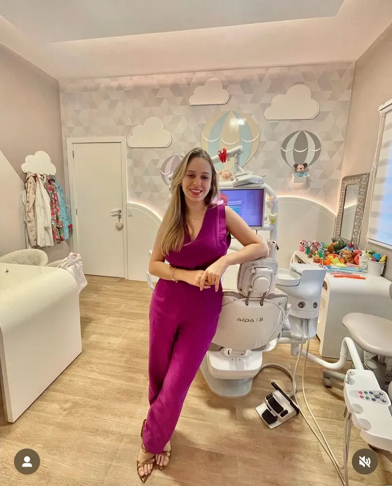 Dra. Cibelly Cervejeira - Odontopediatra — foto 5