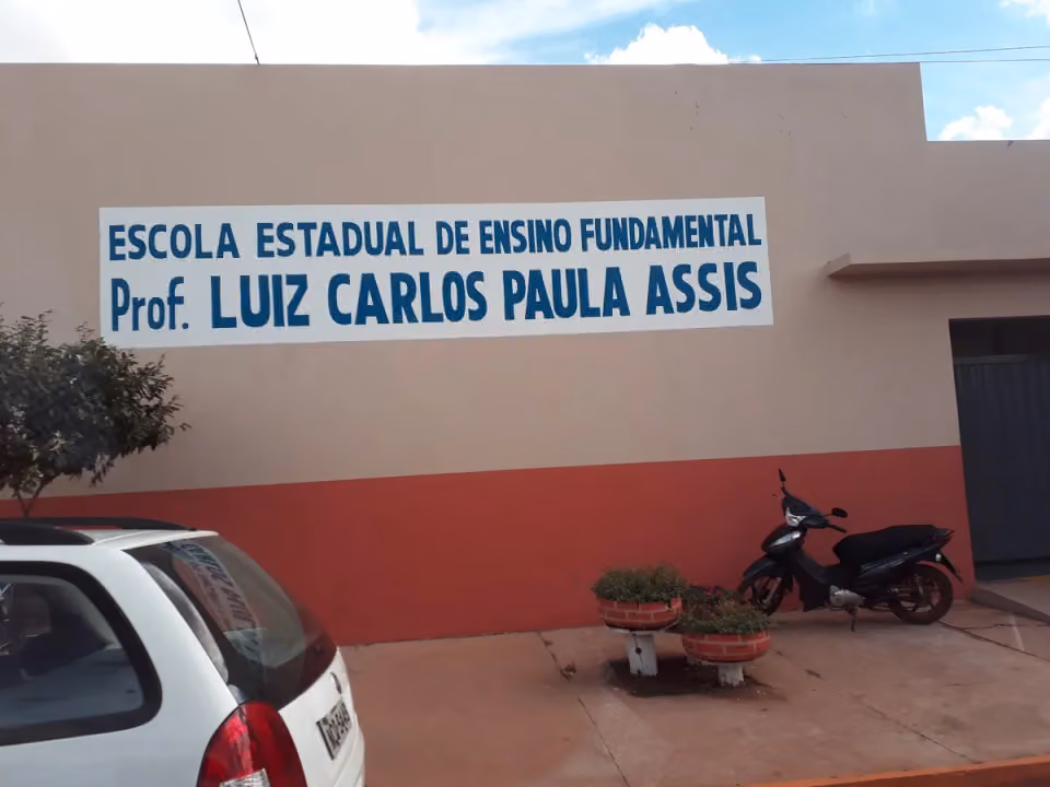 EEEF Professor Luiz Carlos Paula Assis