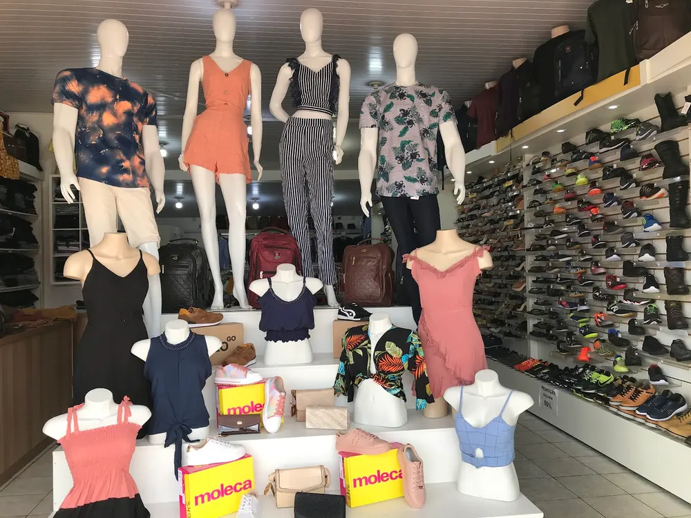Elegância Confecções — foto 2