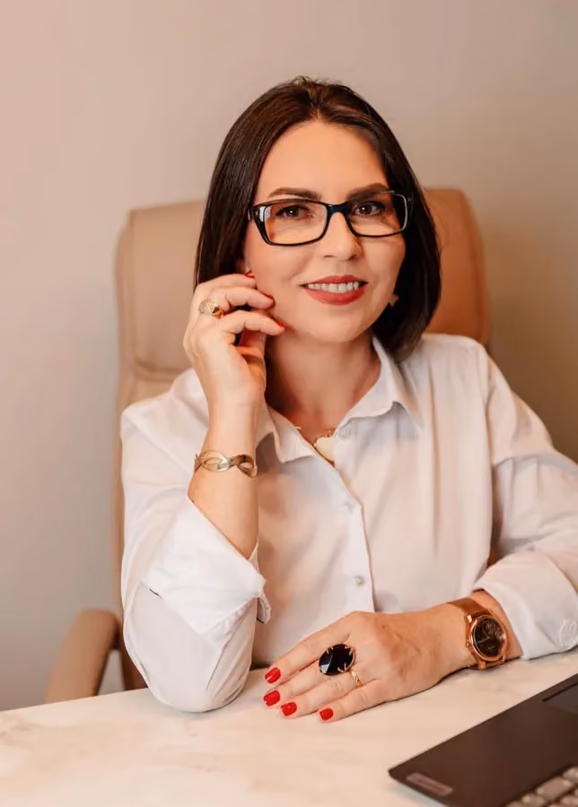 Elisane Alcantara | Psicóloga Clínica Online e Presencial