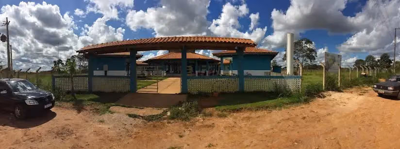 Escola Luiz Eduardo Rover