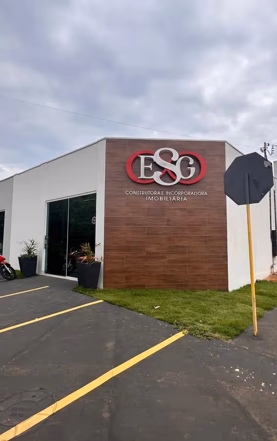 ESG CONSTRUTORA E INCORPORADORA IMOBILIÁRIA