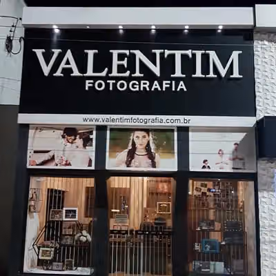 Estúdio Fotográfico Casal Valentim