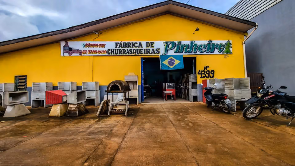 Fabrica de Churrasqueiras Pinheiro