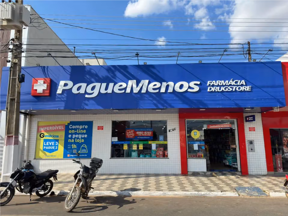 Farmácia Pague Menos