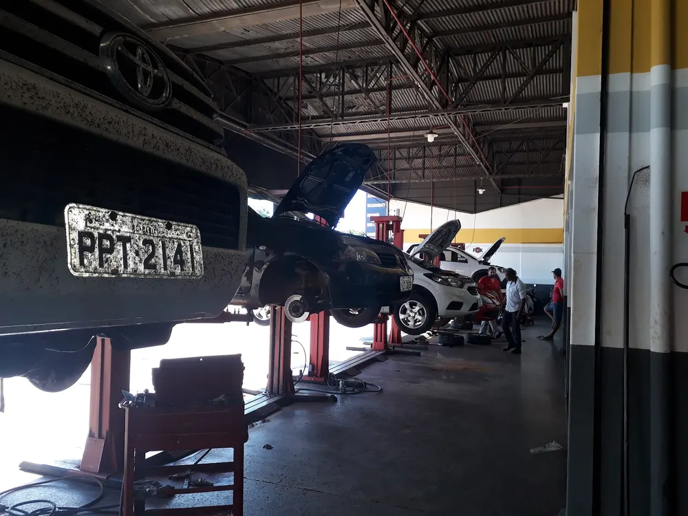 Fox Pneus - Centro Automotivo e Troca de Óleo — foto 6