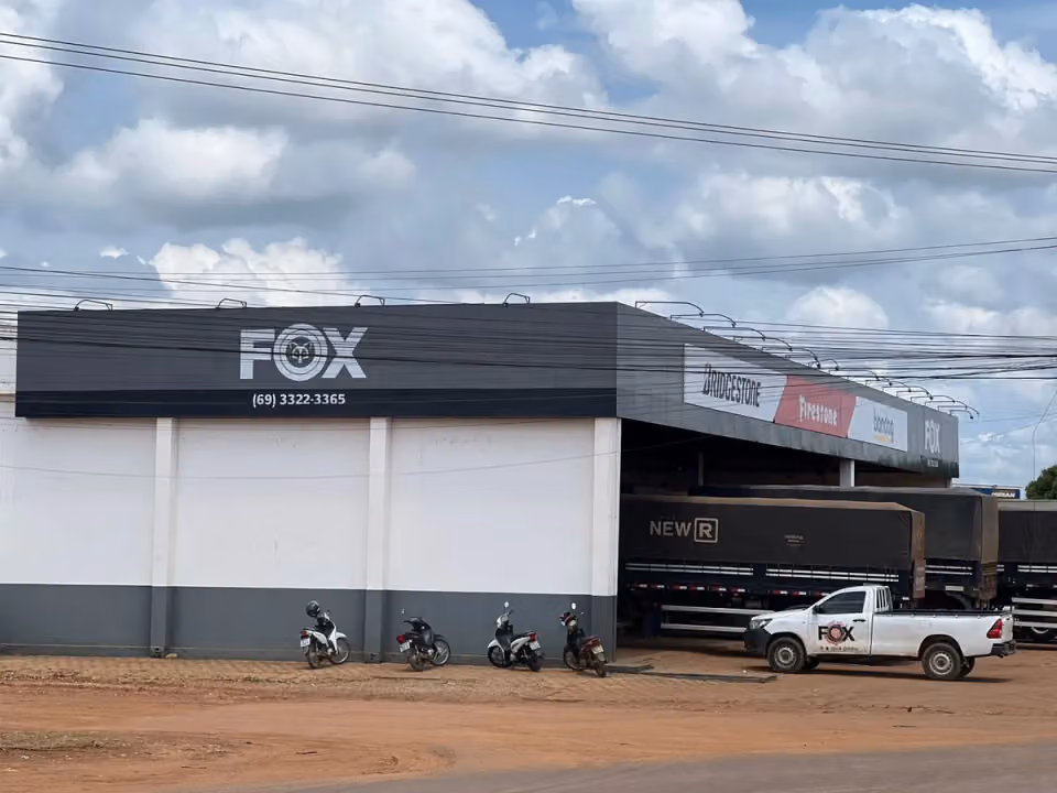 Fox Pneus - Recapagem e Truck Center