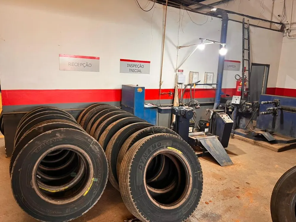 Fox Pneus - Recapagem e Truck Center — foto 4