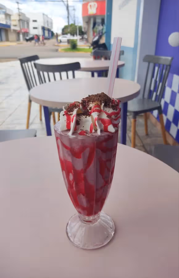 Ice Retro açaí e sorvete