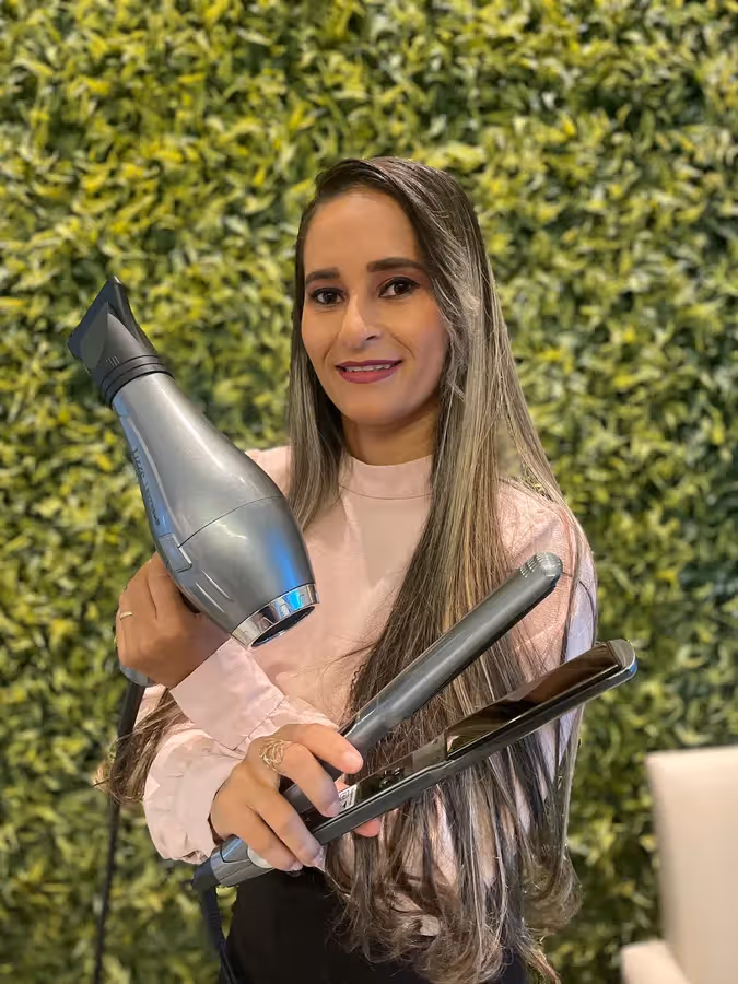 Jana Expert em Alisamento Capilar