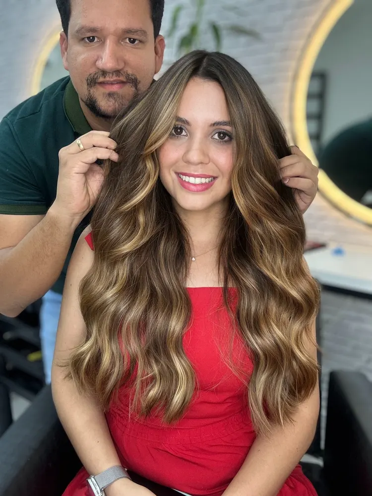 Laryssa Vaz - Cílios e Maquiagem — foto 1