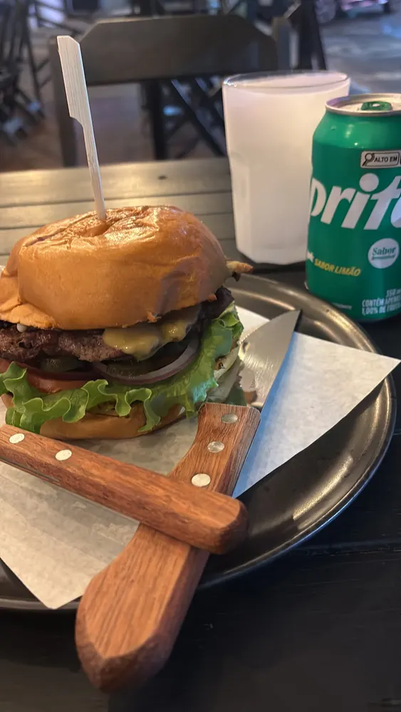 Mantovani Burger — foto 3