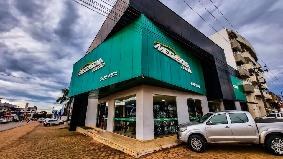 Mega Som e Acessórios