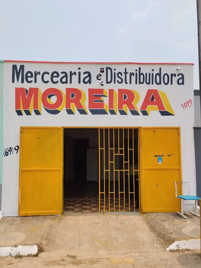Mercearia e distribuidora Moreira