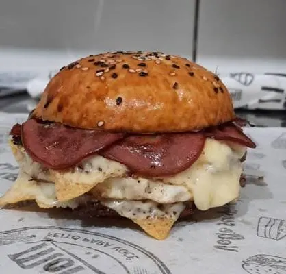 MUNICIPAL BURGER — foto 4
