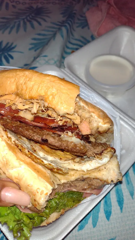 PIT STOP LANCHES — foto 1