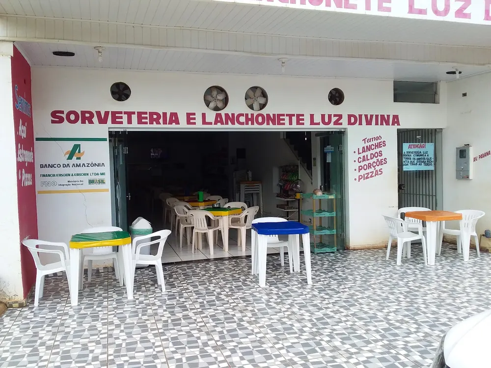 Pizzaria Luz Divina — foto 1