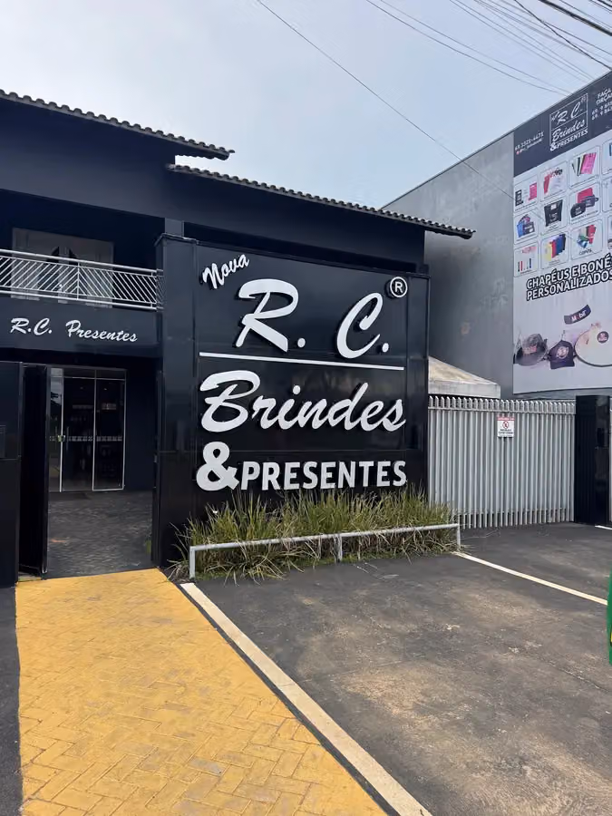 Rc brindes e Presentes