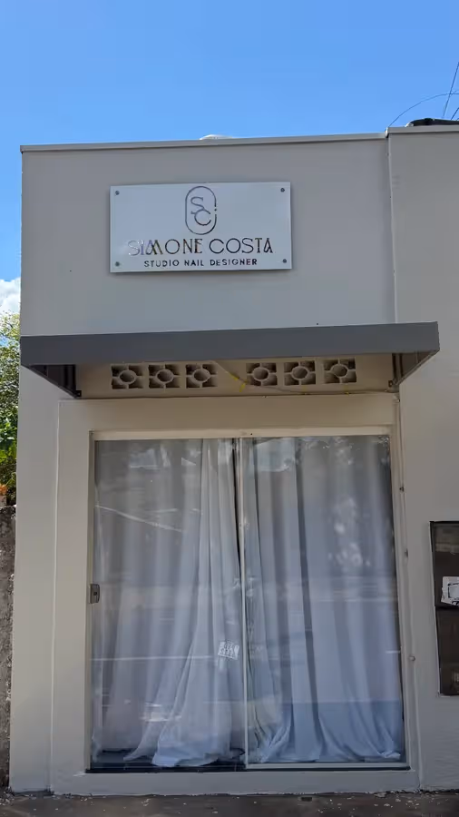 Simone Costa Studio Nail Designer