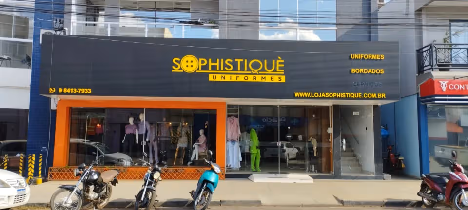 Sophistique (Uniformes,Escolar, Jalecos, Pijamas, Camisas , Camisetas , Calças ,Dolmas .