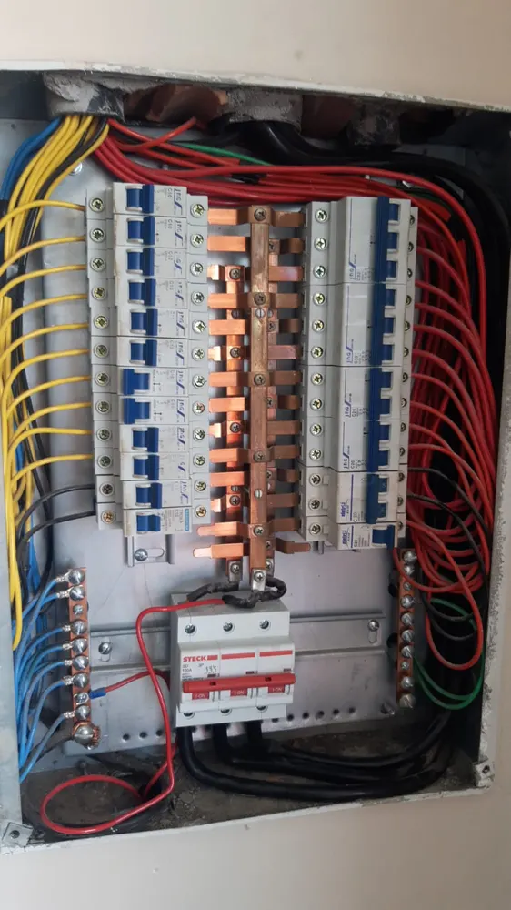 VA INSTALAÇÕES ELÉTRICAS — foto 5