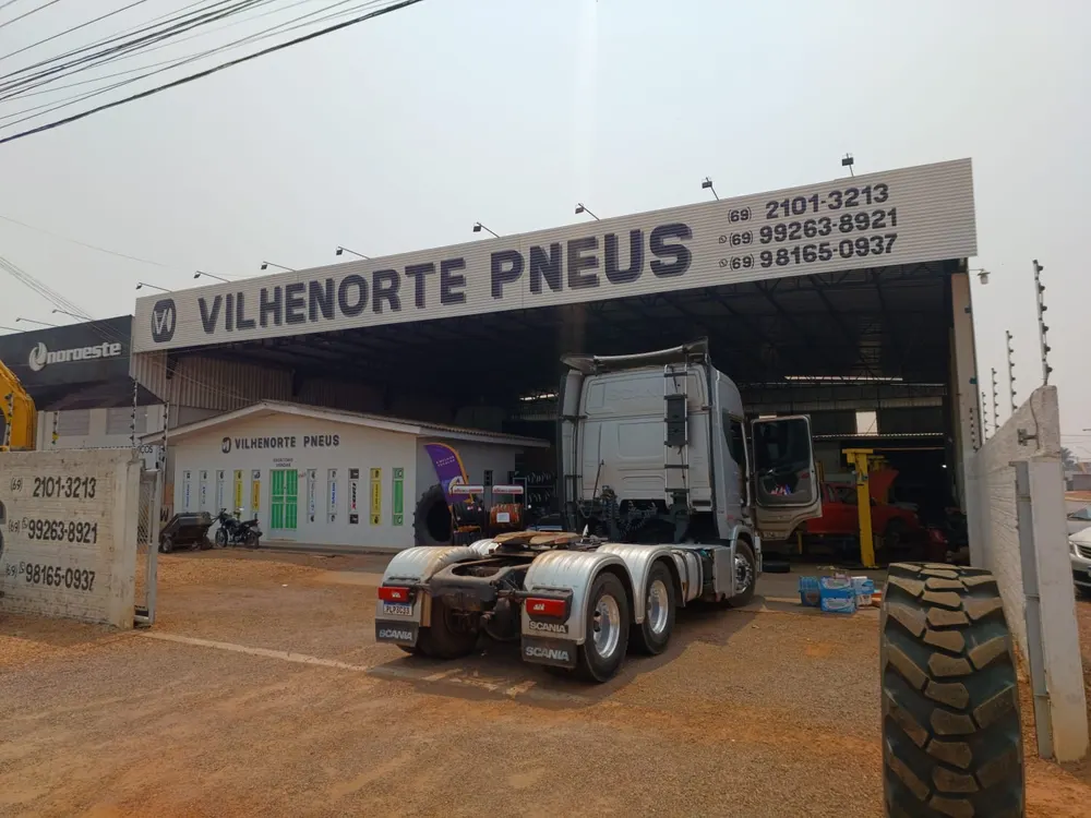 VILHENORTE PNEUS — foto 3