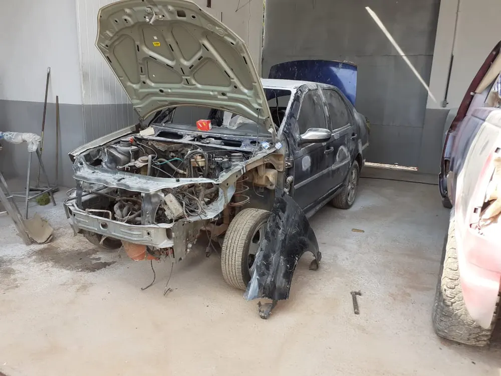 VIP CAR FUNILARIA,CENTRO AUTOMOTIVO E LOJA DE ACESSÓRIOS — foto 4